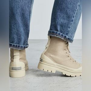 Everlane The Canvas Utility Boot light khaki size 10.5